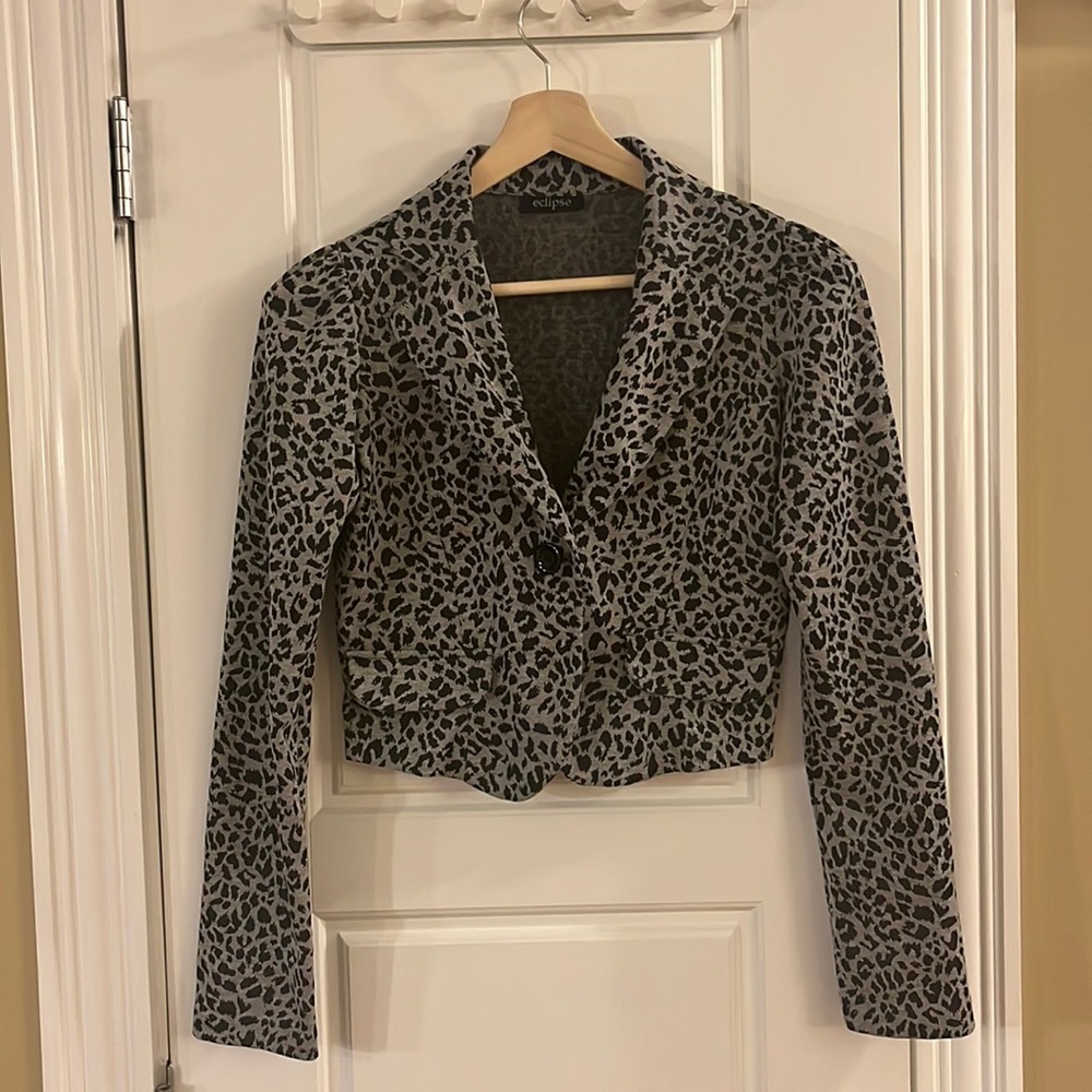 Eclipse Leopard Crop jacket